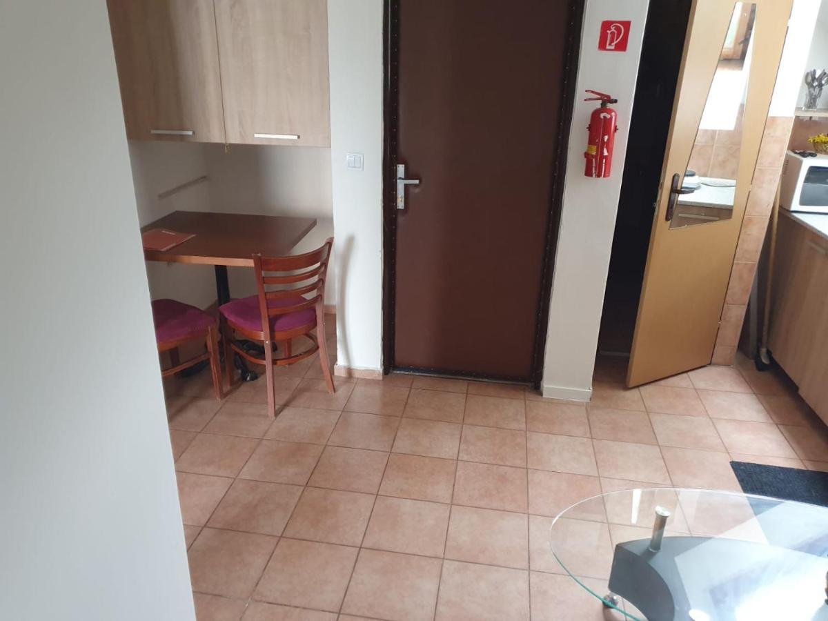 Apartman V Centre Mesta Мартин Экстерьер фото